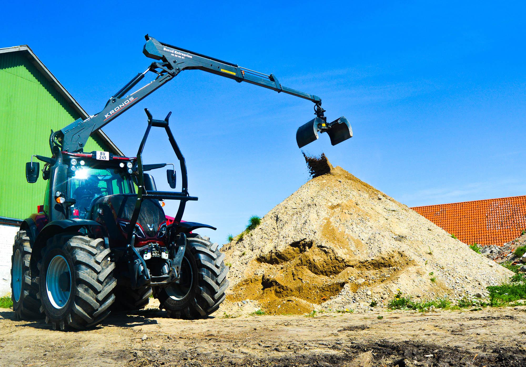 Valtra tilbyder traktorer der er skræddersyet til entreprenører og byggepladsen
